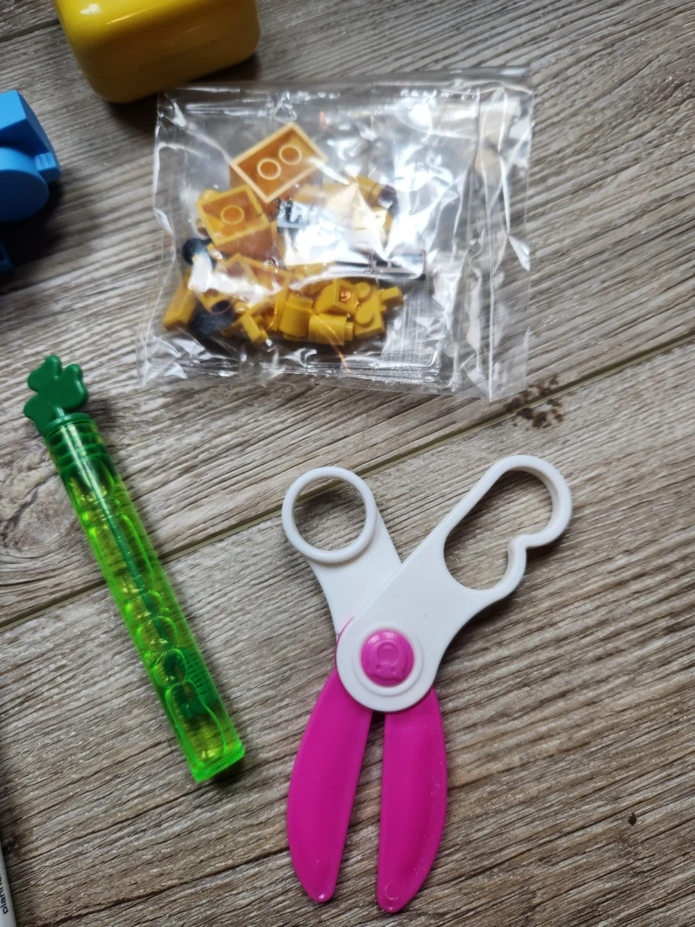 N/A branded items
